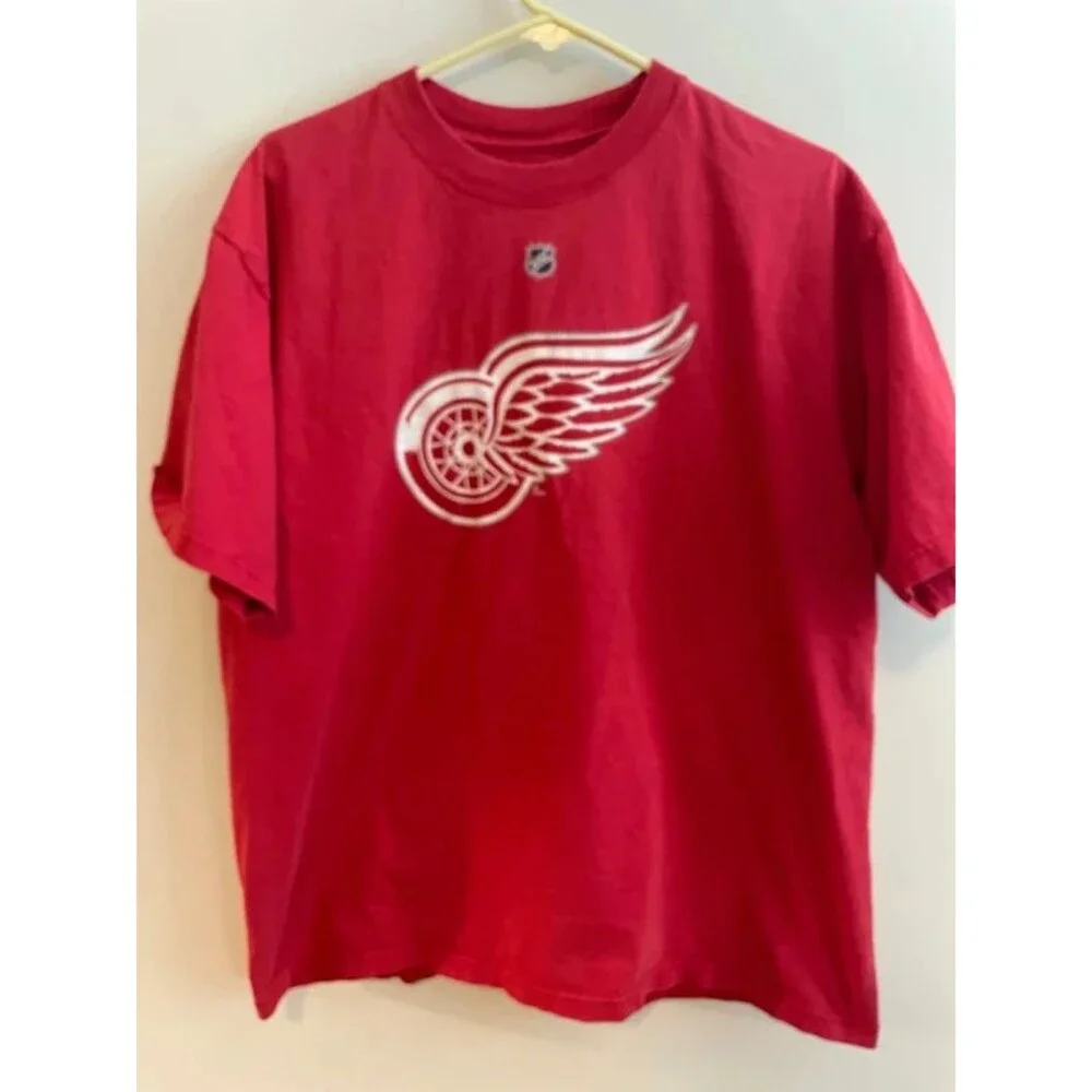Red Wings shirt